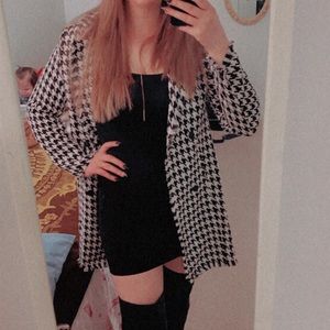 Jacket black and white